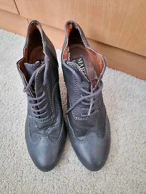 Boutique Marta Jonsson Portugal Grey Leather Ankle Boots 4 37 3 Heel Vgc • £15