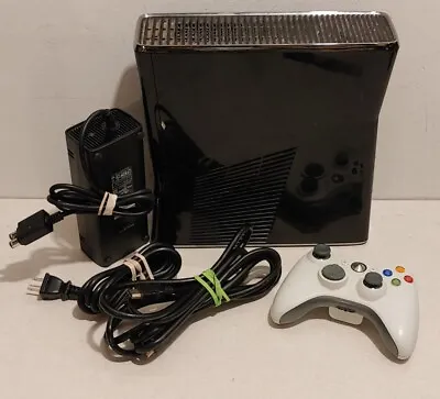 $69.99 • Buy Microsoft Xbox 360 S Slim 120GB 1439 Console W/ Controller Bundle TESTED