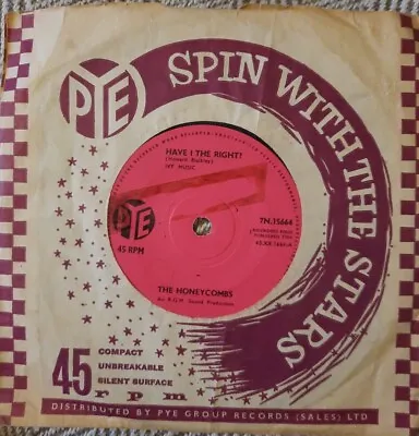 VINTAGE VINYL - HAVÈ I THE RIGHT ? By THE HONEYCOMBS 7 INCH 45 RPM • £3.95