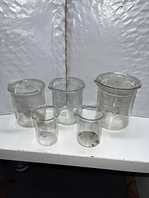 Lot 1 - Vintage Pyrex Science Lab Equipment Glass  Green Label USA 5 Beakers • $9.99