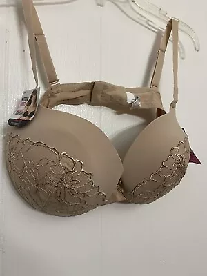 Maidenform 36D Natural Boost Beige Underwire Bra Lace Trim NWT • $18.99