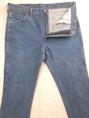 Wrangler 936DEN Mens Jeans 37x32 Blue Regular Straight Leg Zip Fly Dark Wash • £18.99