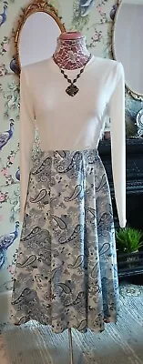 Vintage Style White Cornflower Blue Navy Paisley Midi Skirt Size 20 Saloos BNWOT • £14