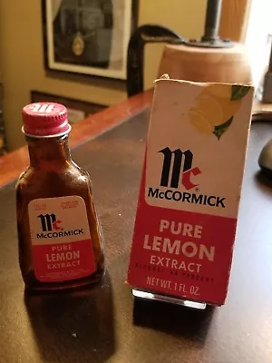 Vintage 1960s House Of McCormick Pure Lemon Extract Bottle & Box Baltimore • $9.99