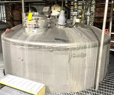 10000 Gallon Jacketed Stainless Steel Dish Bottom And Dish Top Mix Tank • $69900