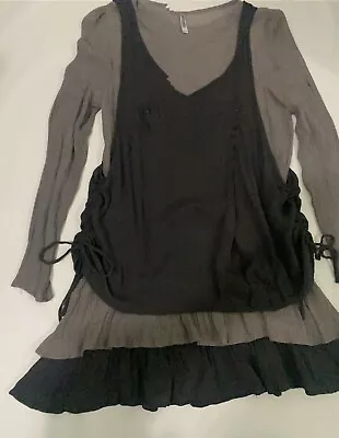Monoreno Dress Womens Mediun Two Colors Grey Long Sleeve Round Neck  • $15