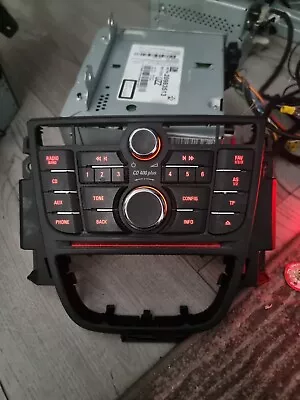 GENUINE VAUXHALL ASTRA RADIO BUTTONS CD400Plus  • £20