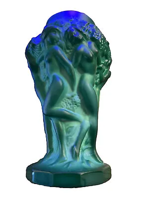 A Stunning Art Deco  1930s H. Hoffmann ( Lalique)  Green Glass Vase. • £169