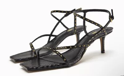 $66.99 • Buy Womens Sandals, Authentic Leather S 9 Kitten Heels, Gold Studs Details New