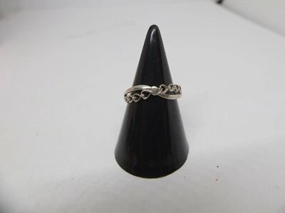 9ct White Gold Open Heart Design Ring Pretty Design 375 9k Size K • $75