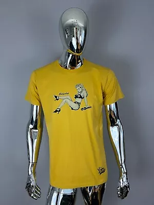 NWOT Von Dutch Graphic T-Shirt Vintage Men Logo Yellow Size Large • $24.99