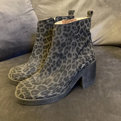 £5 • Buy Dark Grey Leopard Print Leather Ankle Boots 6 By Sixty Seven  Good Condition