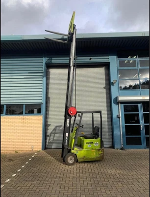 £1500 • Buy Clark Electric Forklift Spares Or Repair