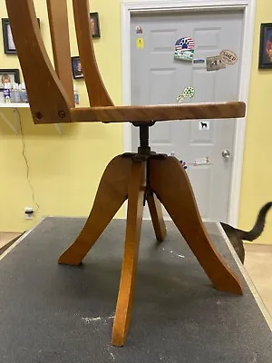 Paris Mfg Co. Antique Child's Roll Top Desk & Swivel Chair Good Condition • $375