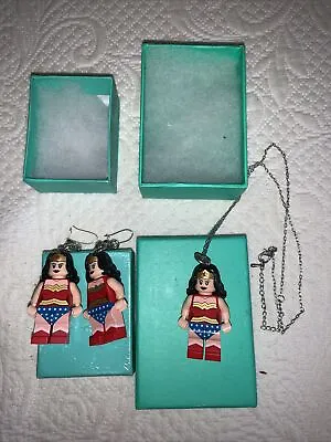 Wonder Woman Lego Figure Pendant Necklace & Earrings Set Boxed • £3