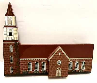 Shelia’s Bruton Parish Church Williamsburg Va. 1991 Wooden Shelf Sitter • $18.88