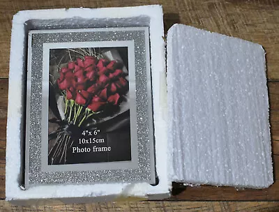 New 6 X 4 Inches Glass Photo Frames Glitter Mirrored Picture 10 X 15cm Pack Of 2 • £12