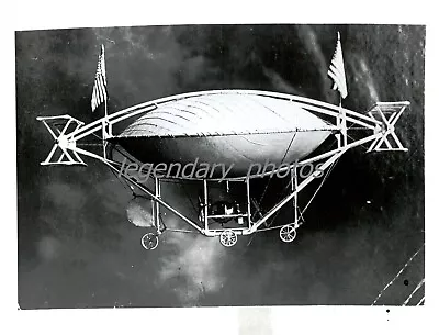 Flying Saucer Built By Amos A Wyckoff Original News Service Photo • $14.99