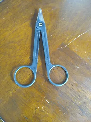 Vintage Plastic Handle Trimming Scissors Made In Israel • $8