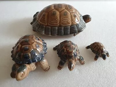 Set Of 4 Wade Tortoise Figurines Extra Large Jumbo Medium And Small. • £25