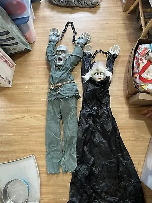 2 Hanging Undead Talking Zombie Halloween Decoration Undead Bride Shaking Scream • £145.97