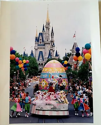 Rare 1993 Walt Disney World Magic Kingdom Happy Easter Parade Press Photo • $14.99