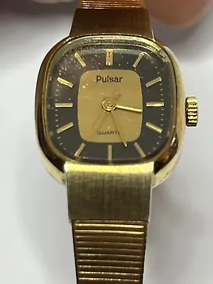 Working Vintage 1980's Ladies Gold Pulsar Quartz Watch  EG • $24