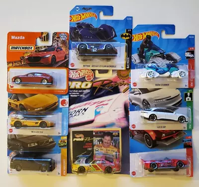 Lot Of 8 Hot Wheels Matchbox Maisto Kenner Hasbro • $17.98