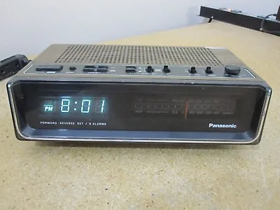 Vintage Panasonic RC-95 AM/FM Dual Alarm Clock Radio • $25