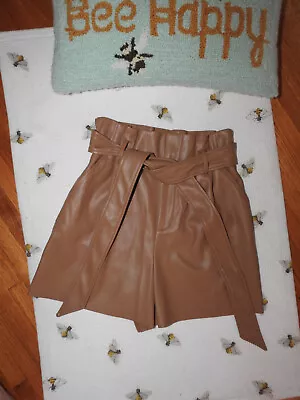 $29 • Buy ZARA Tan Faux Leather Shorts Sz XS