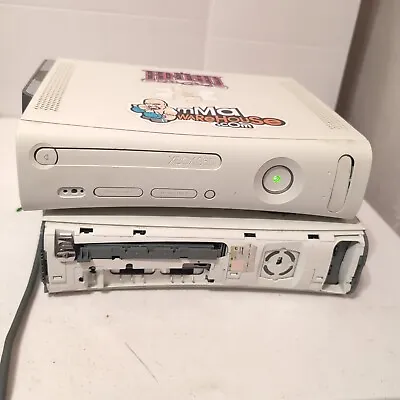 Microsoft XBOX 360 Consoles For Parts/ Repair Lot Of 2 With 1 Power Brick 2 Hd • $31.85