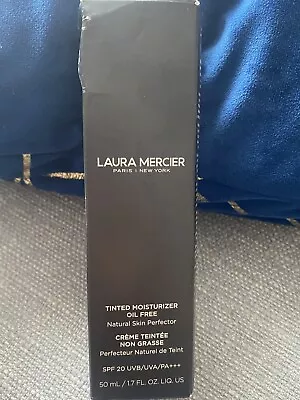 Laura Mercier Foundation • £13.74