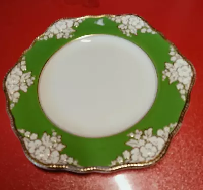 £8 • Buy Soho Pottery Ambassador Ware Green Hexagon Plate