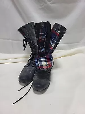 Womans Size 7 Combat Boots Madden Girl Galleria Lace-Up Gray Plaid Lining Zip • $25