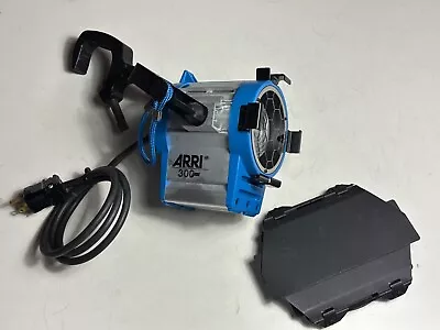 Arri 300 Plus Fresnel Light Fixture With Barn Doors And Clamp  L1.79200.A-83824 • $100