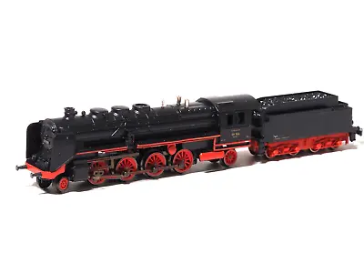 88090 MARKLIN Z-scale Passenger Steam Locomotive W/ Tender 5 Pole DRG Class 39 • $279.99