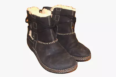 UGG Australia Cove Winter Ankle Boots Womens Sz 4.5 Black Leather Wool Shearling • $23.95