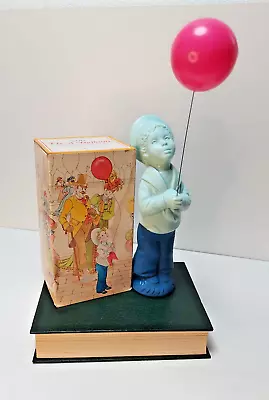 Vintage Avon Fly-A-Balloon Moonwind Cologne Original Box Full Bottle Sailor Boy • $10