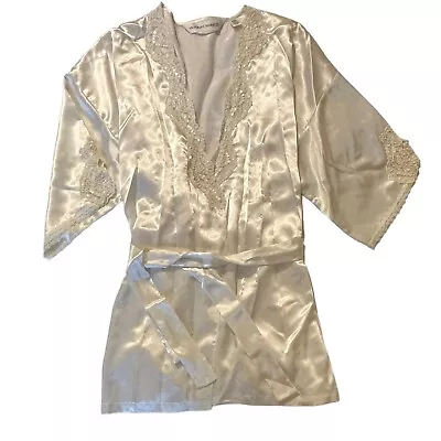 Victoria’s Secret Satin Kimono Short Robe Ivory Attached Belt One Size Vintage • $34.95