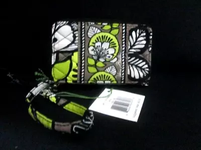 Authentic Vera Bradley Citron Carry It All Wristlet Brand New • $23.50