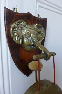 Vintage Brass Elephants Head Gong Wall Mounted Wood Plaque & Striker Collector • £95