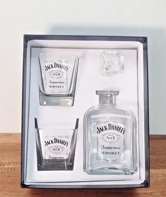 Jack Daniels Decanter + 2 Whiskey Glasses Set - Cameo Label - 8451 • £75.45