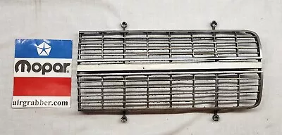 1971 1972 Charger Concealed Hideaway Headlight Center Grille Right 3574032 • $279.99