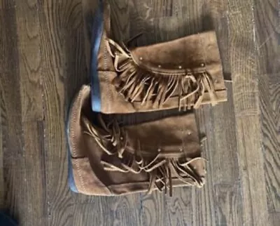 Minnetonka Fringe Mocassins … Size 7 • $20