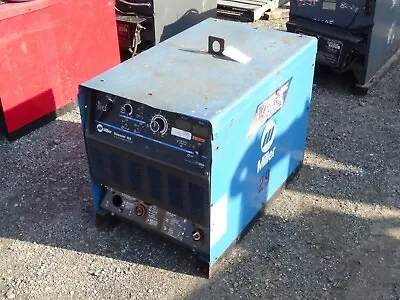 Miller  CC/CV DC Welder 230/460/575v Dimension 452 • $1890