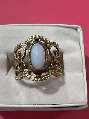 Vintage Sarah Coventry Ring Size 6 Adjusts Faux Opal • $9.95