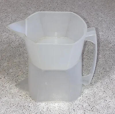 Vintage 2-sided 1 & 2 Cup Wet Dry Measuring Cup Embossed Numbers & Handle • $5