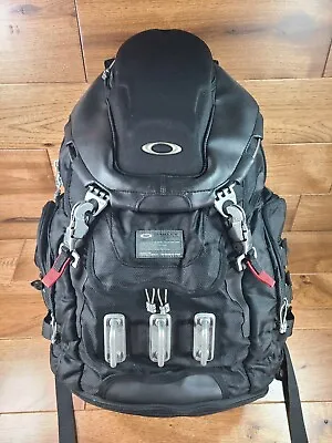 OAKLEY KITCHEN SINK BACKPACK Stealth Black Tactical Field Gear Pack Bug Out Bag • $129.99