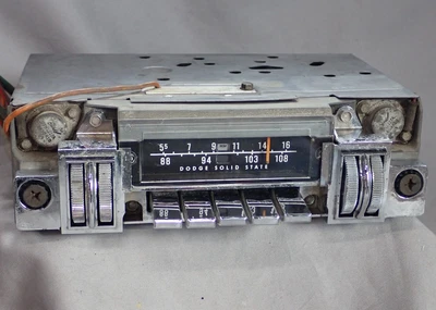 $849 • Buy 68-69 Mopar Dodge Dart AM FM Radio Thumbwheel Bendix Model 9FBDA Nice Original!!