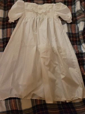 £8 • Buy Christening Gown 6-9 Months Approximately